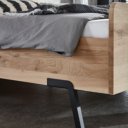 Falun-eiken-houten-bed-metalen-poot
