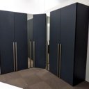 Showroommodel hoekkast met draaideuren