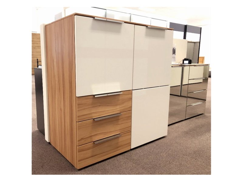 Showroommodel Diepe Commode