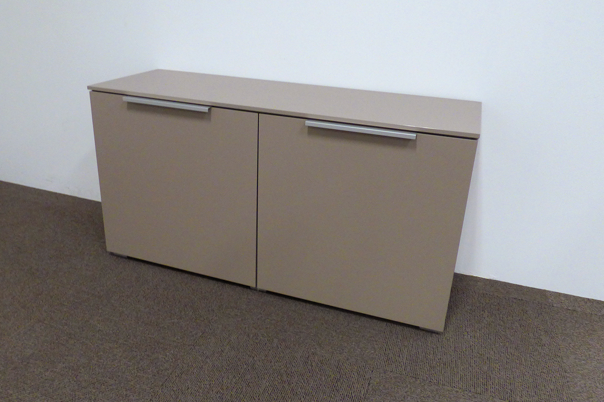 Showroommodel commode in Fango