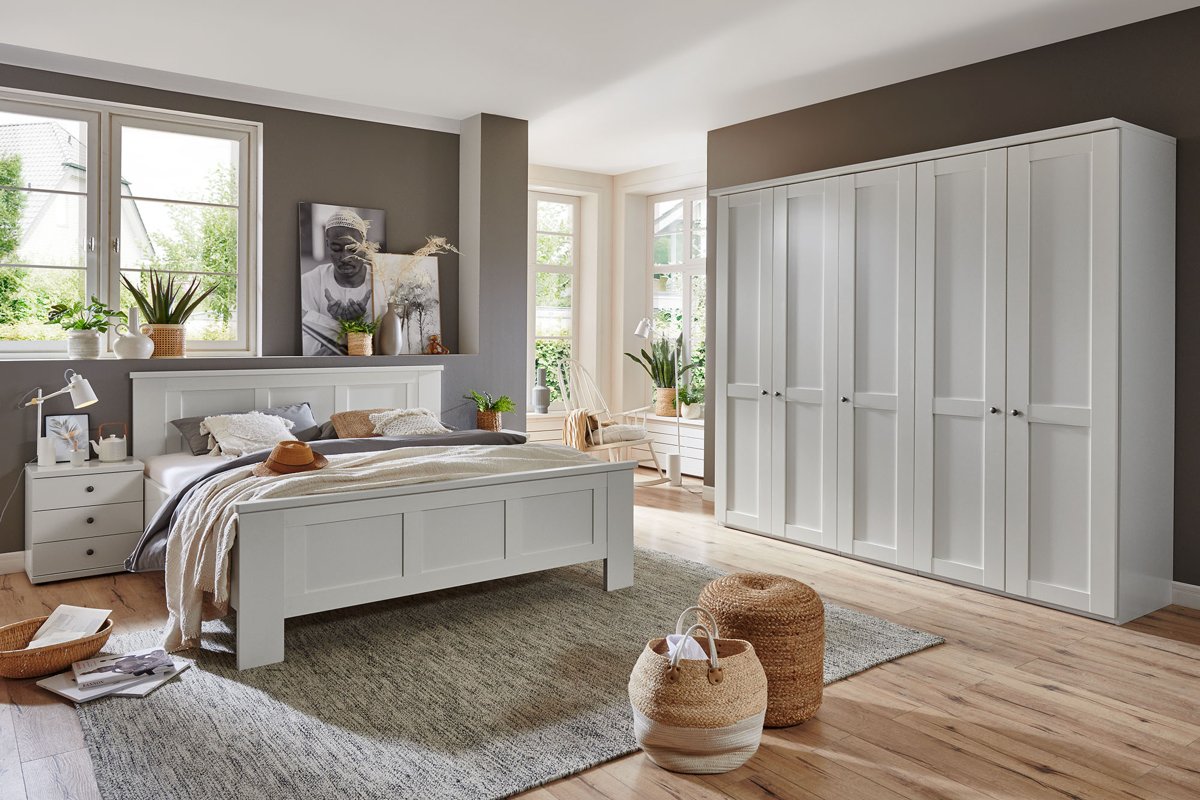 Comfort Rustic bed room wit, deel van een landelijke slaapkamer