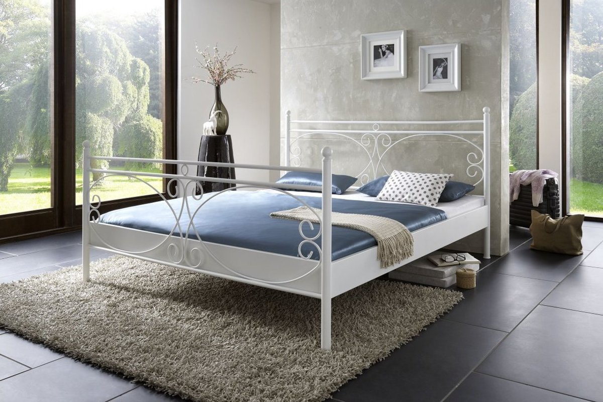 Metalen bed Asti mat wit structuur