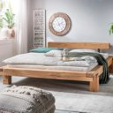 Houten bed Woody met houten balk hoofdbord