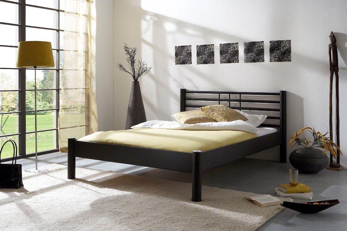 Modern metalen bed