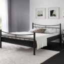 Metalen bed Saskia mat zwart