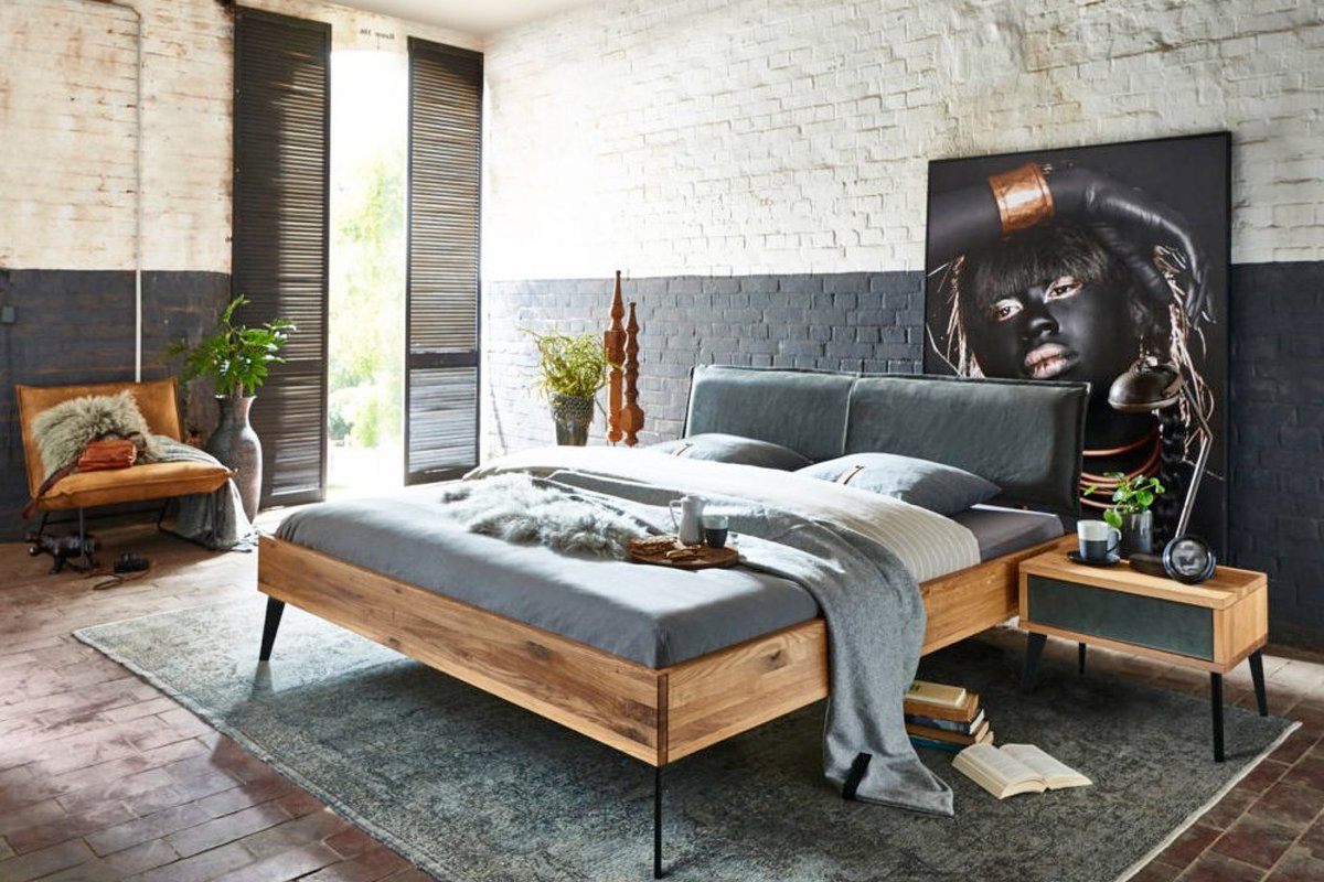 Houten tweepersoonsbed Trend, eiken geolied met antraciet leren hoofdbord