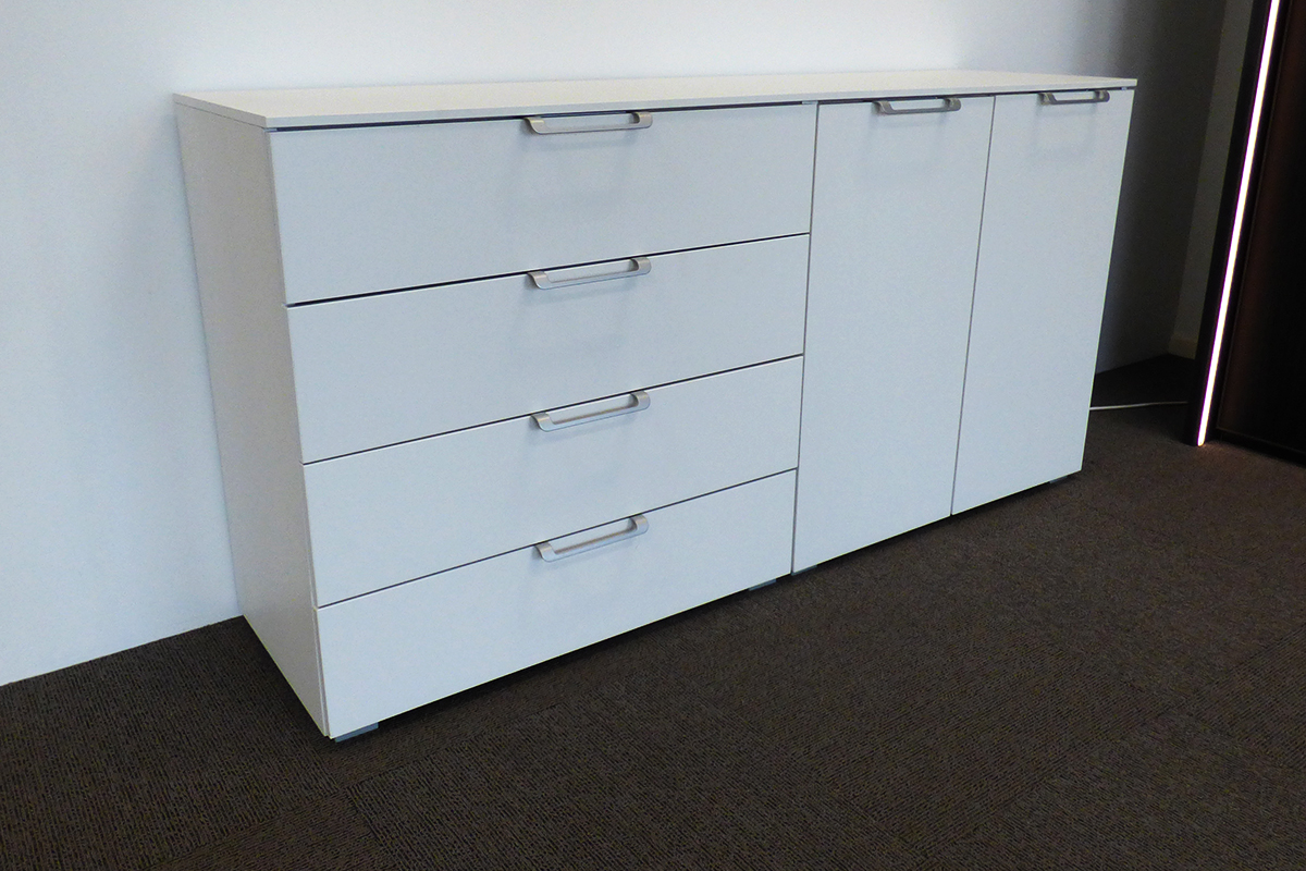 showroom witte combicommode Orlando