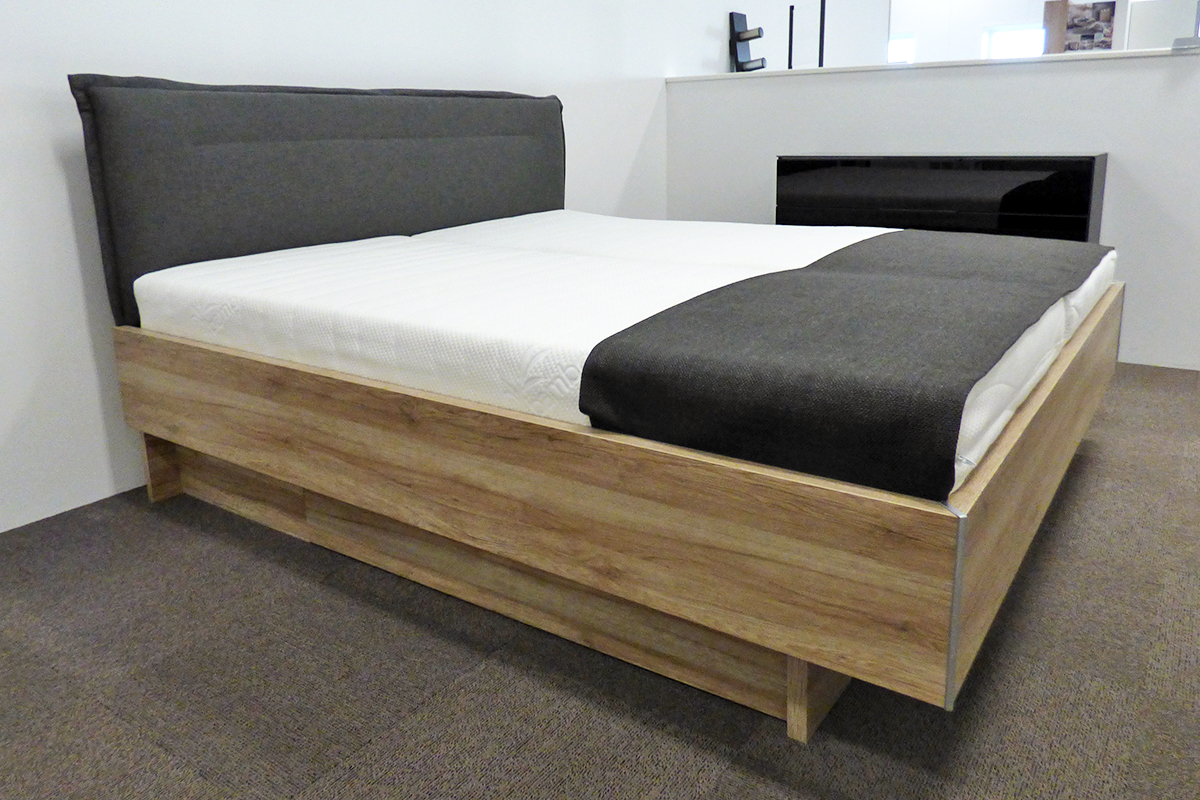 Showroommodel bed Royal Kansas 180x200 cm