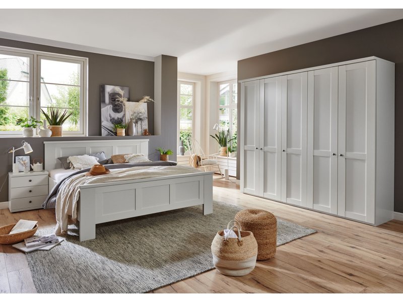 Comfort Rustic bed room wit, deel van een landelijke slaapkamer