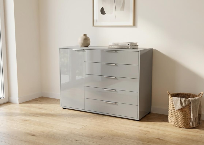 Commode champagne met champagne glas