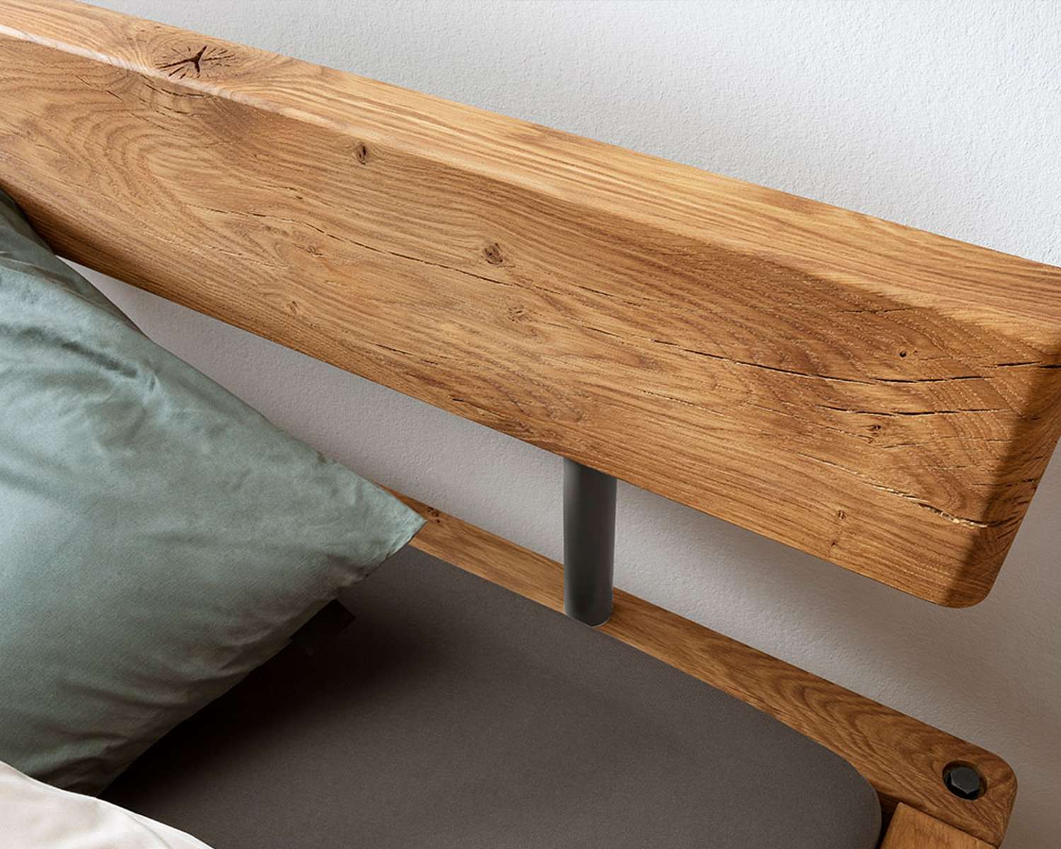 Robuust houten balkenbed Kingston hoofdbord balk