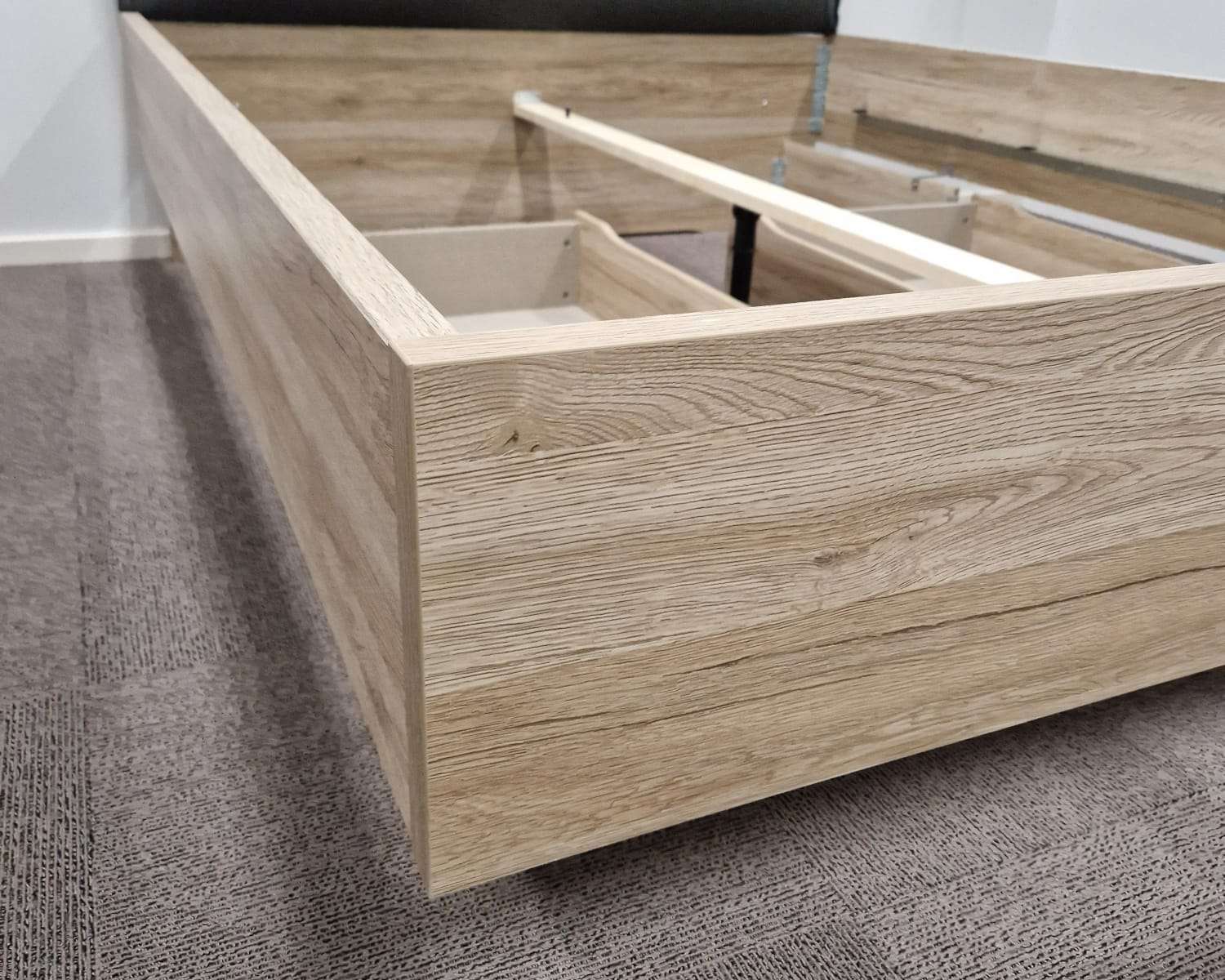 Detail bed Kansas met laden Detail bed Kansas met laden