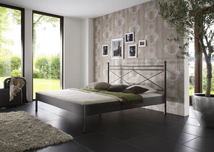 Metalen bed Foggia mat zwart structuur