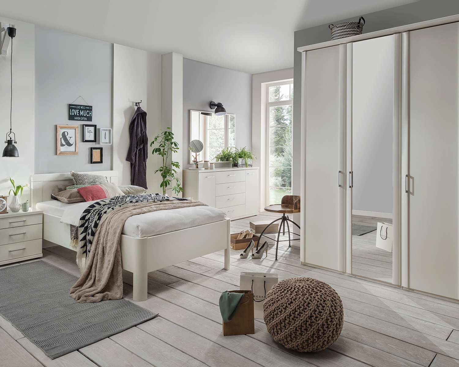 Seniorenkamer 120x200 room wit Seniorenkamer 120x200 room wit