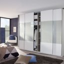 Kledingkast alpine wit met zijde grijs glaspanelen open