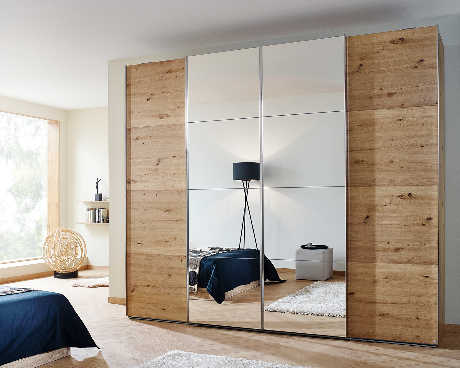 Chique kledingkast met synchroondeuren 271cm breed artisan eiken met spiegeldeuren Chique kledingkast met synchroondeuren 271cm breed artisan eiken met spiegeldeuren