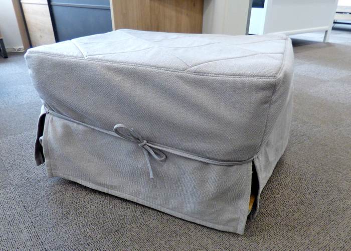 Showroommodel vouwbed pouf