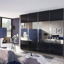 Luxe grote kledingkast met basaltglas en spiegeldeuren