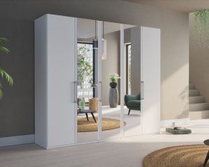Witte draaideurenkast kledingkast