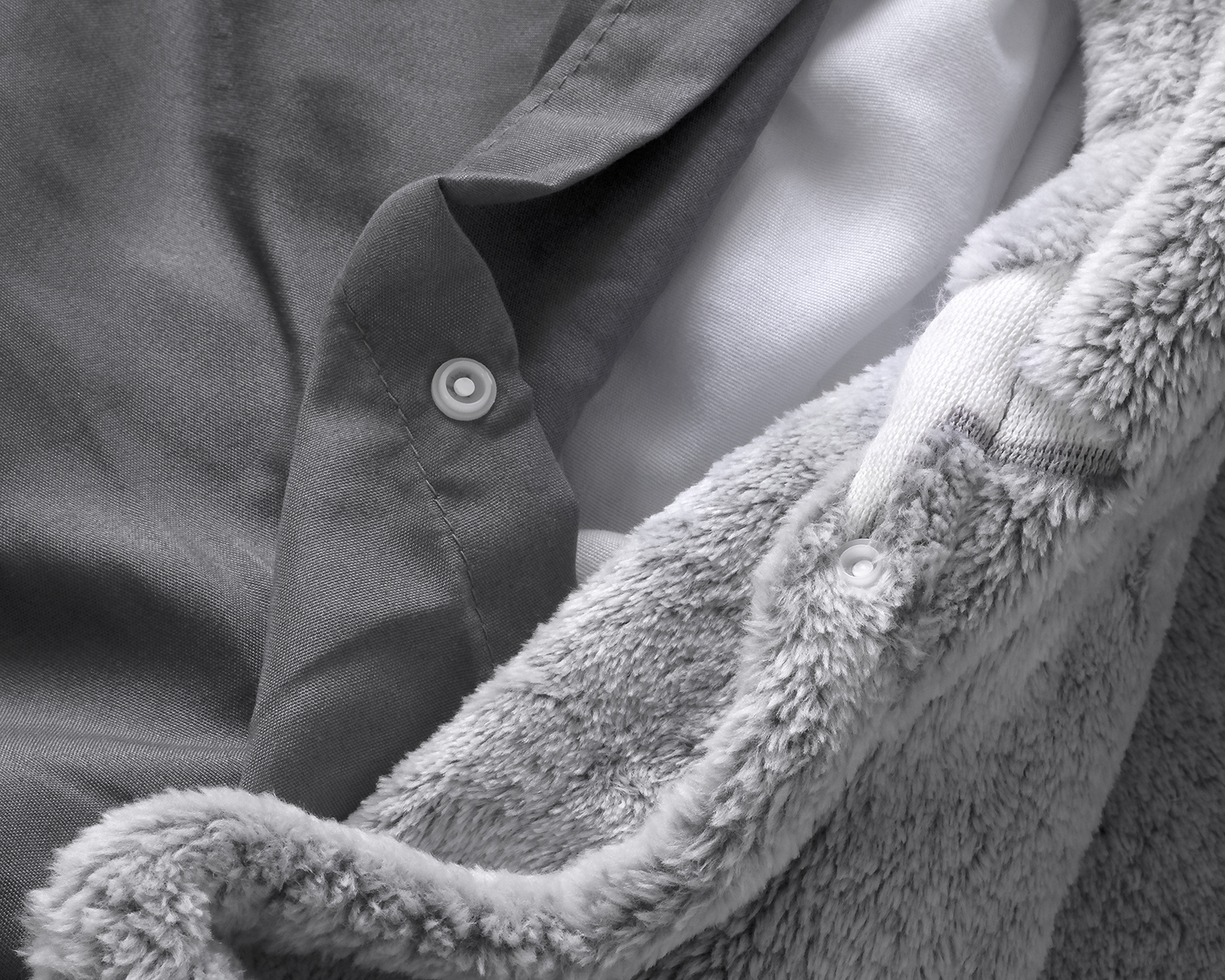 Detail knopen dekbedovertrek kind Detail knopen dekbedovertrek kind