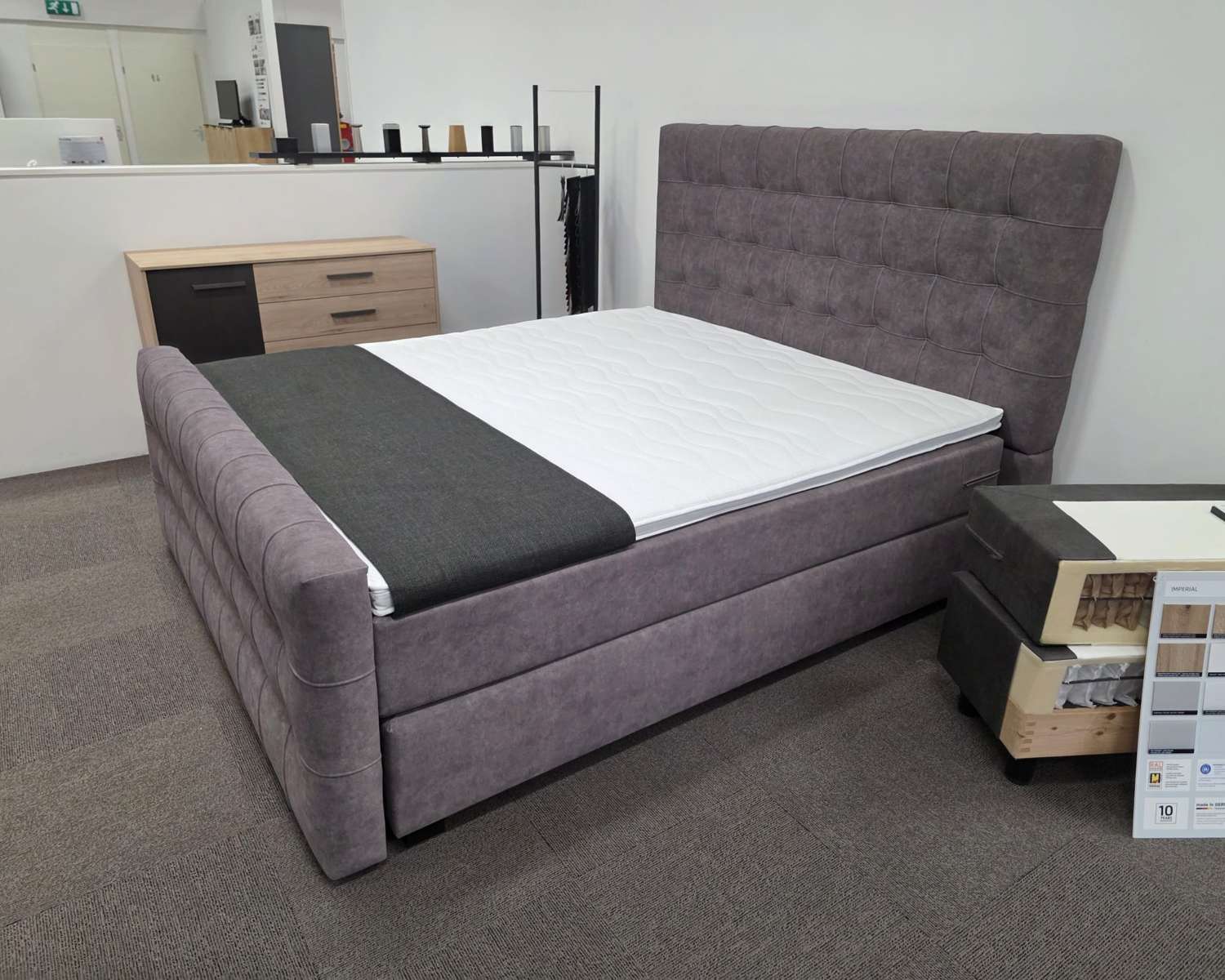 Boxspring opruimingsmodel Boxspring opruimingsmodel