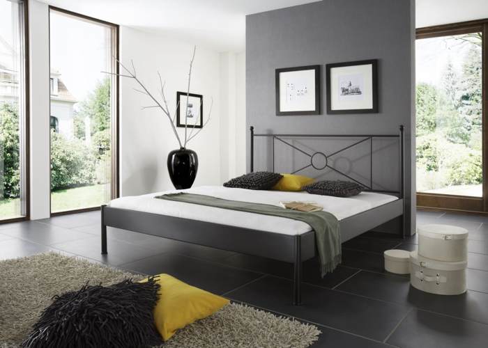 Metalen bed Modena mat zwart structuur