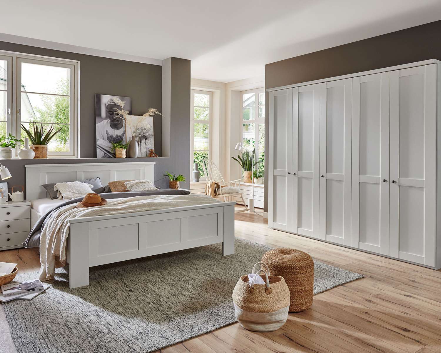 Comfort Rustic bed room wit, deel van een landelijke slaapkamer