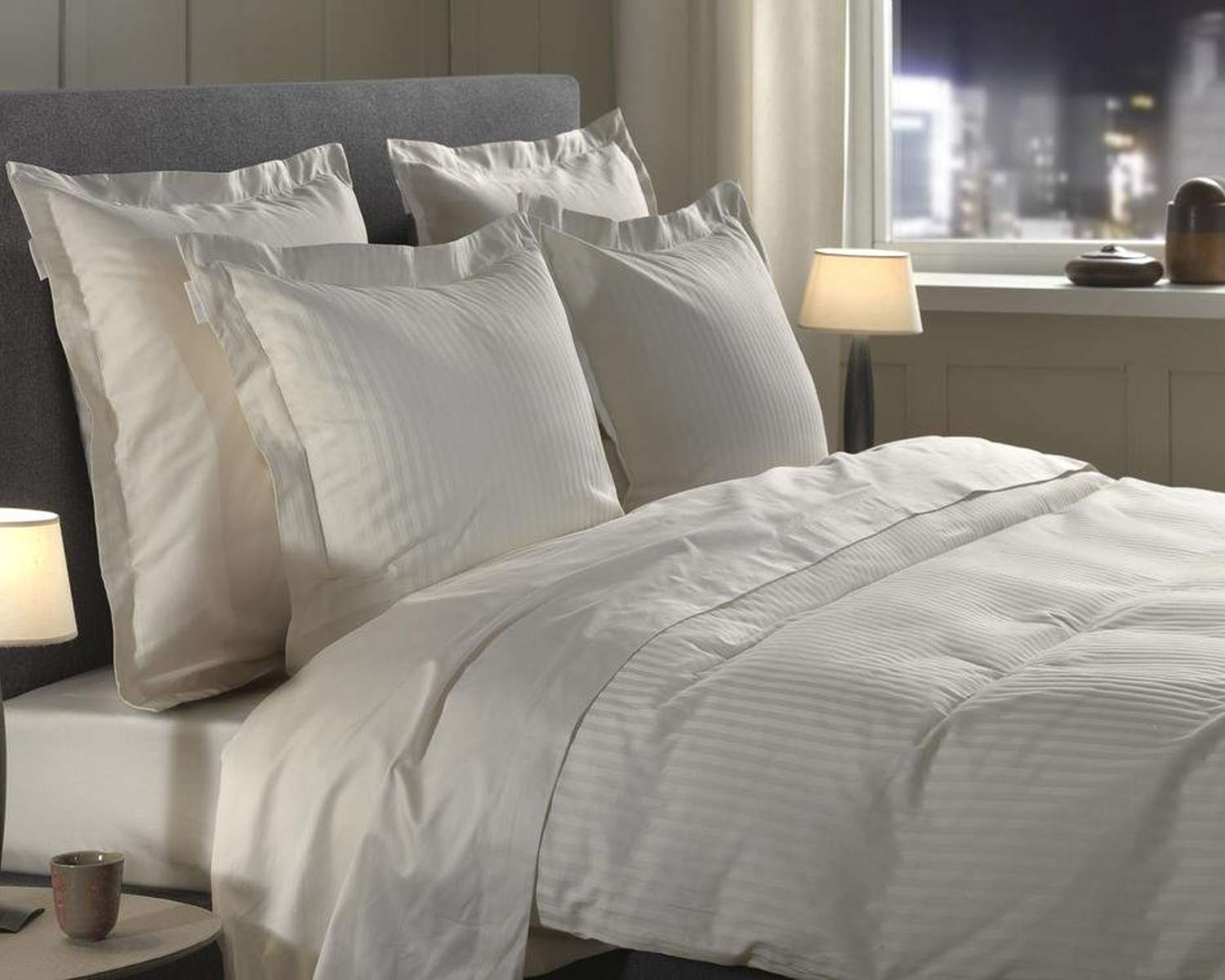 Uni Linea Creme met kussens