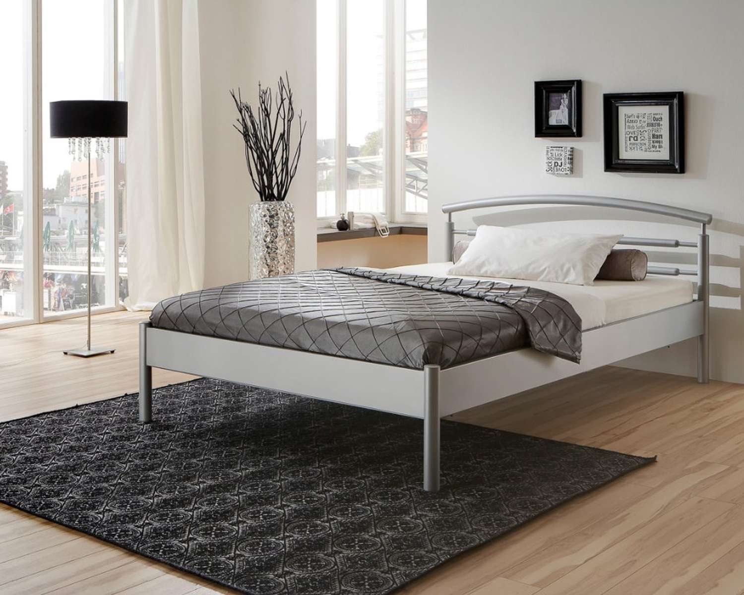 Julia twijfelaar bed zilver Julia twijfelaar bed zilver