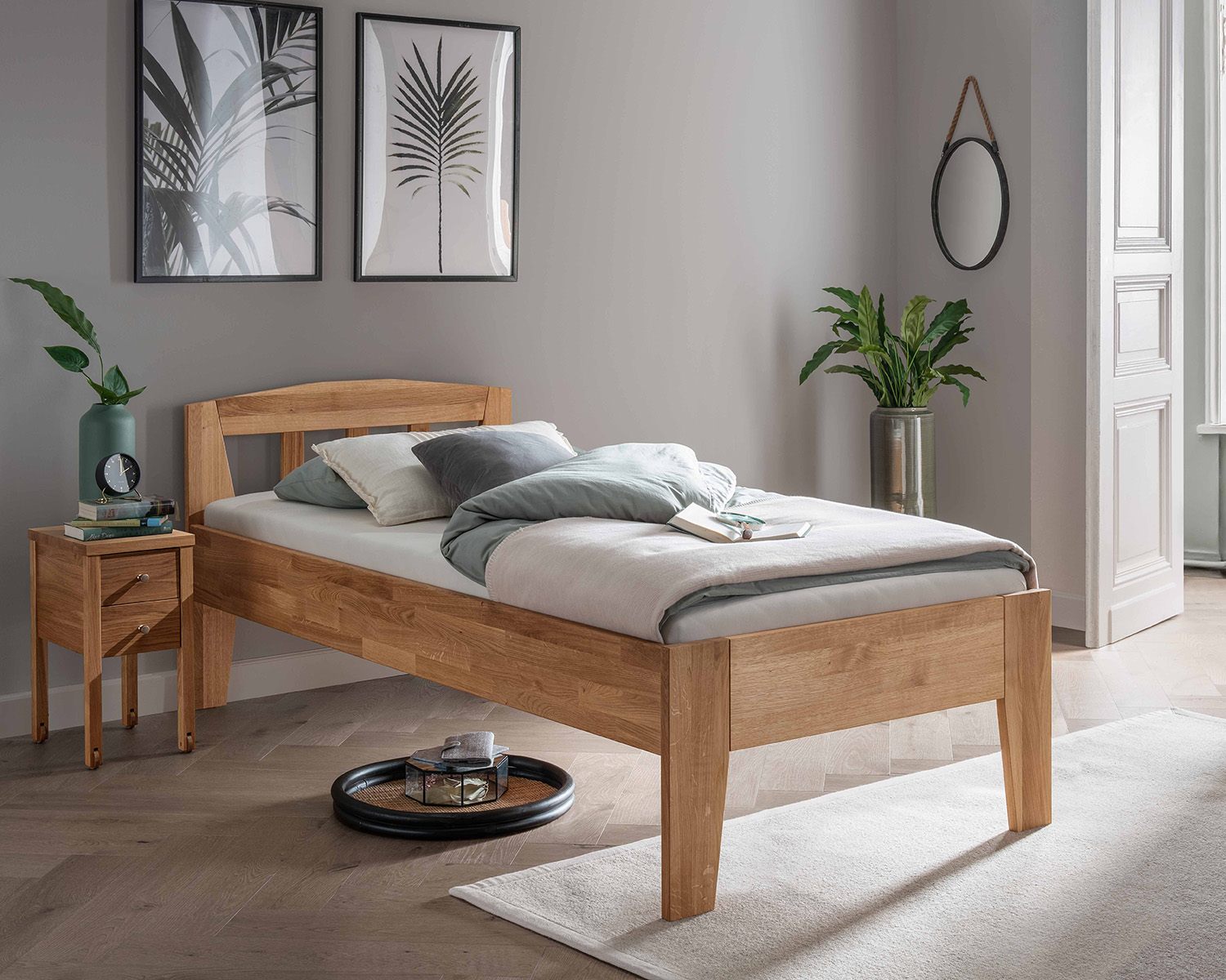 Seniorenbed 90x200 massief eiken hout met laag voeteneind