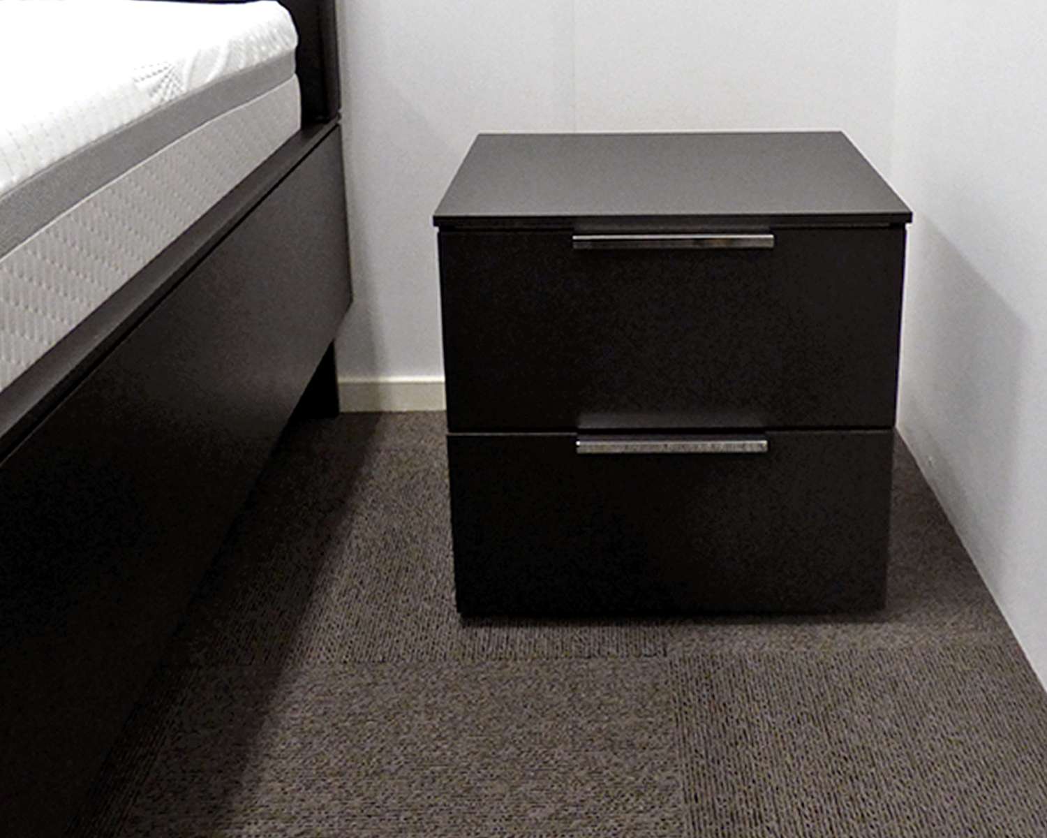 Showroommodel Premium Dallas tweepersoonsbed nachtkastje