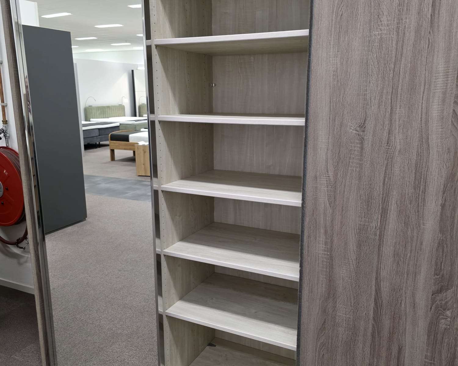 Indeling middenvak schuifdeurkast