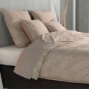 Dekbedovertrek Paisley patroon op bed
