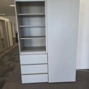 Yubari kledingkast met laden en linkerdeur open