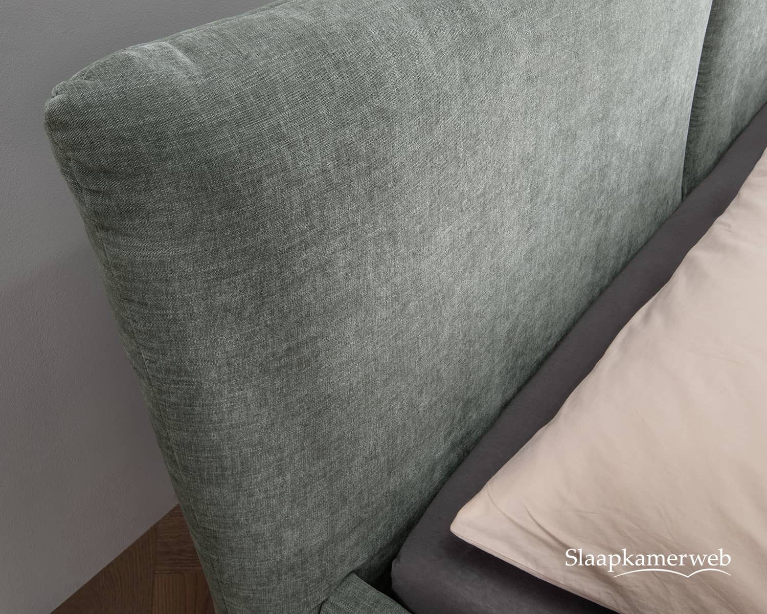 Bedframe met hoofdbord