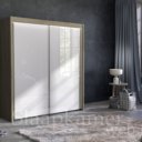 Showroommodel schuifdeurkast met verlichting en witglas deuren