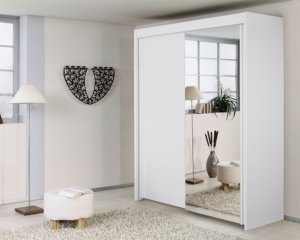 Klerenkast met spiegel