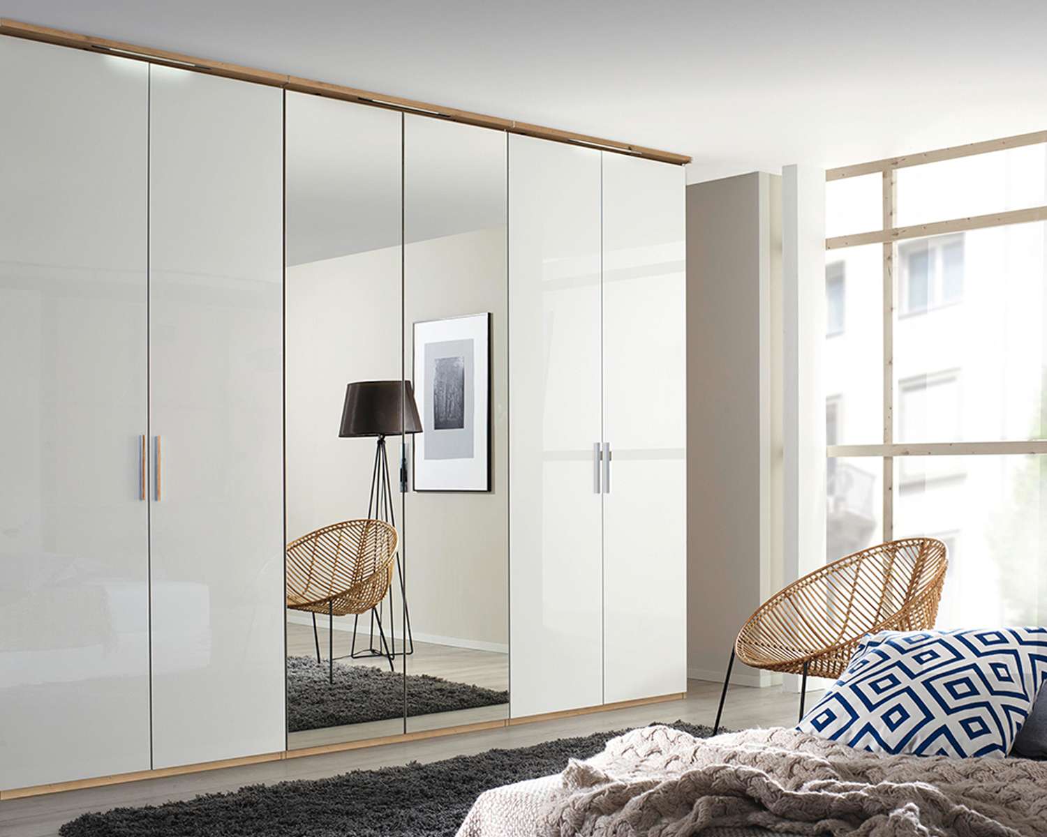 Draaideurkast Royal Modern artisan eiken hoogglans Draaideurkast Royal Modern artisan eiken hoogglans