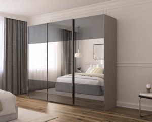 Grote spiegelkast voor kleding