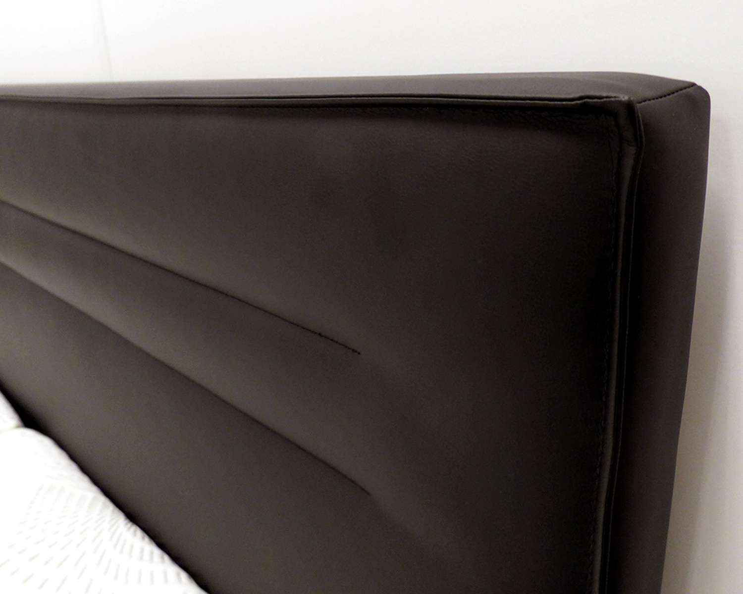 Showroommodel Premium Dallas tweepersoonsbed hoofdbord